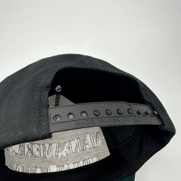 Cali-Fame Trump Make America Great Again Logo Black Trucker Hat Cap One Size - Picture 5 of 7